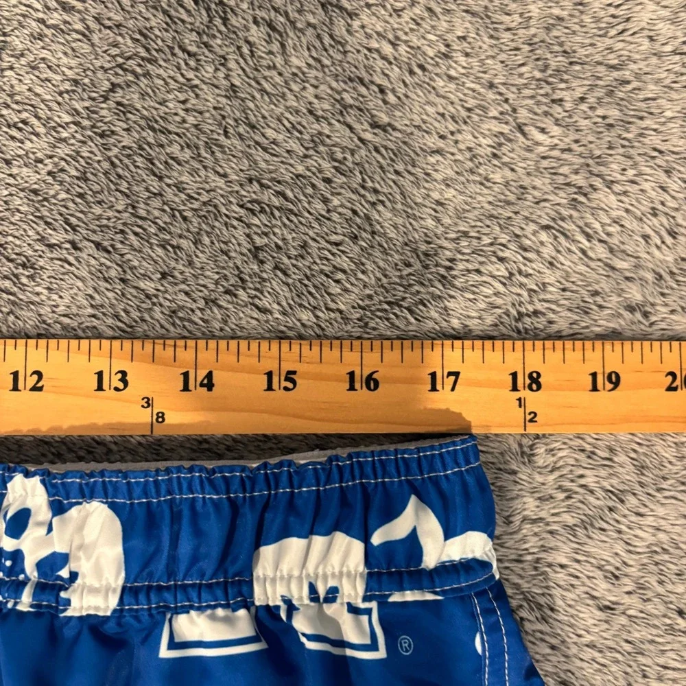 Wes And Willy Mens Swim Trunks XXL Kentucky Wildcats Floral Beach Hawaiian 21245